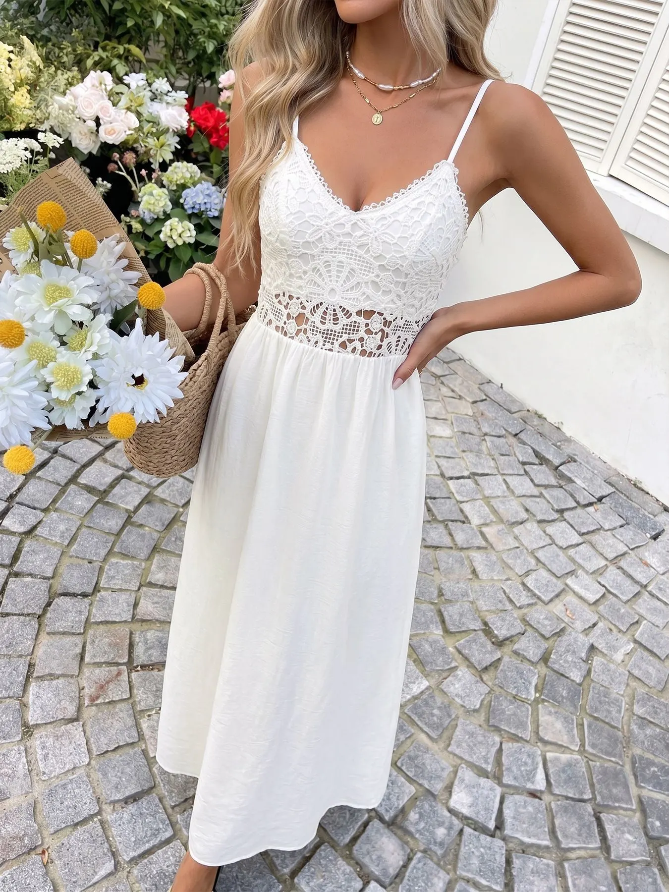 Lace V-Neck Flowy Maxi Dress 2