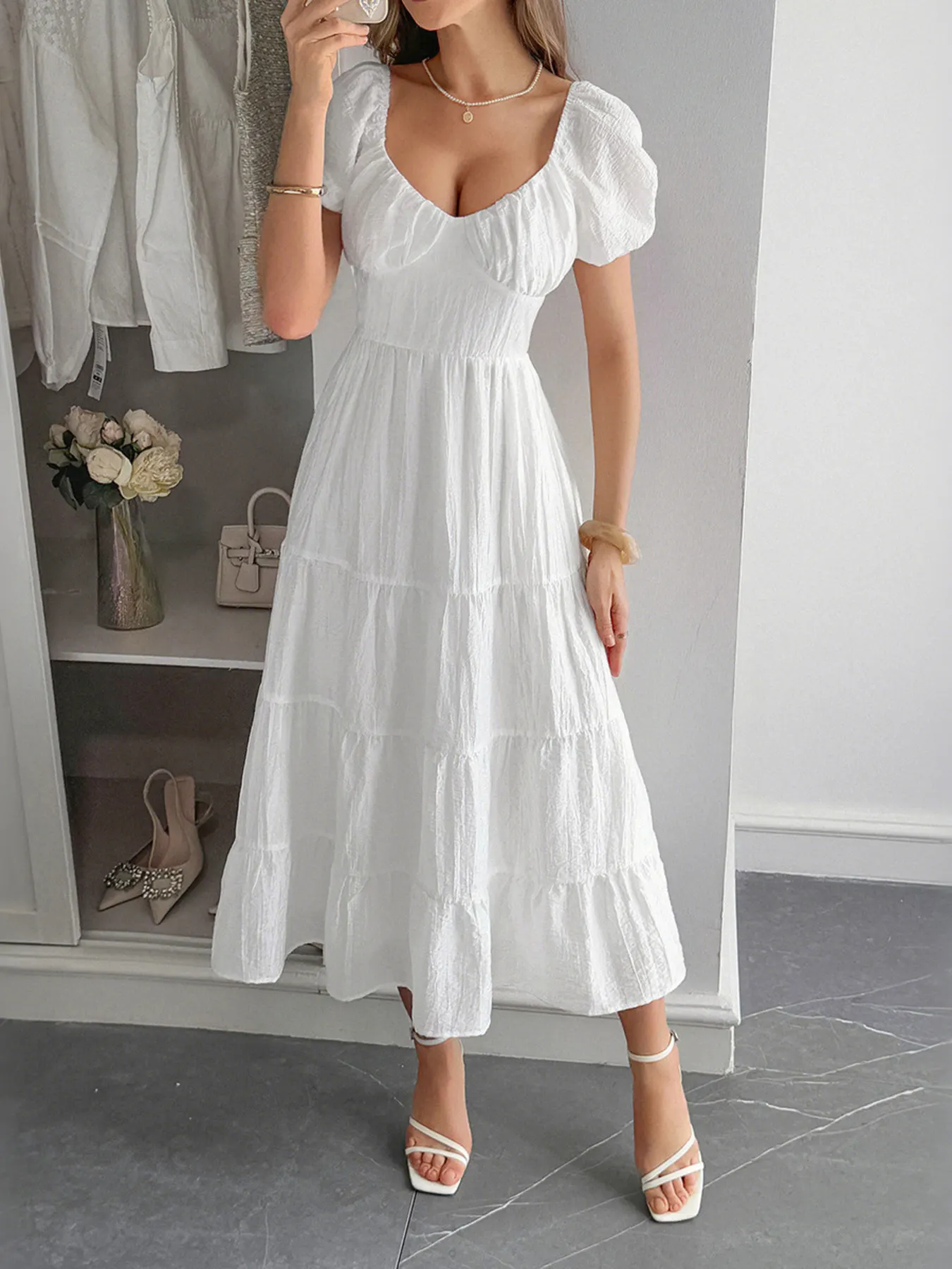 V-Neck Short Sleeve Midi Dress 3