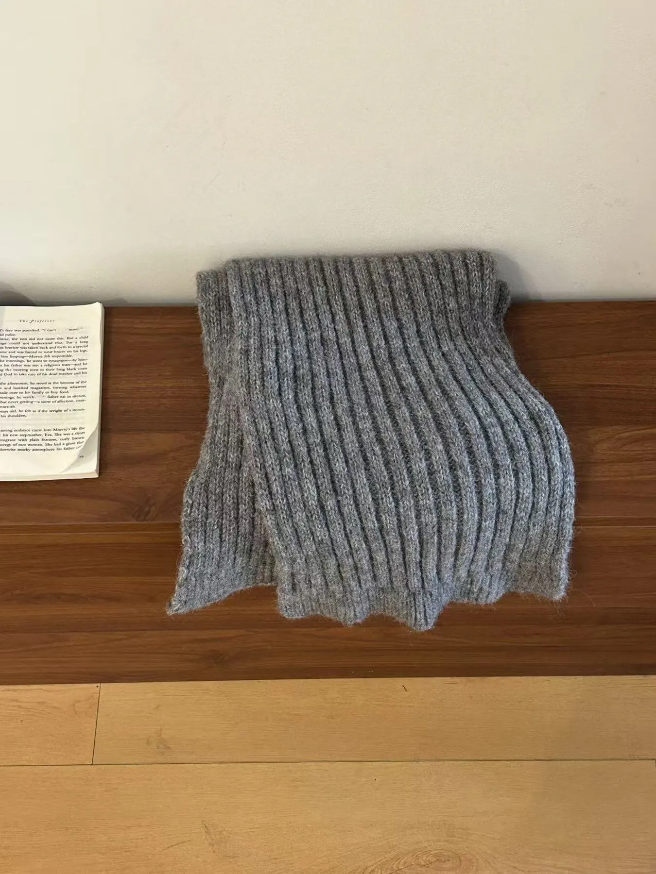 Cozy Knitted Winter Scarf 3