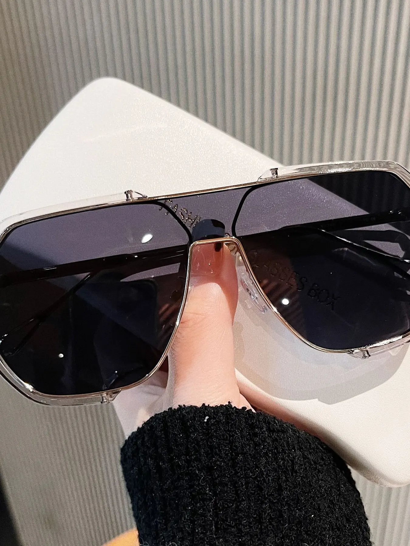 UV Protection Oversized Sunglasses 2