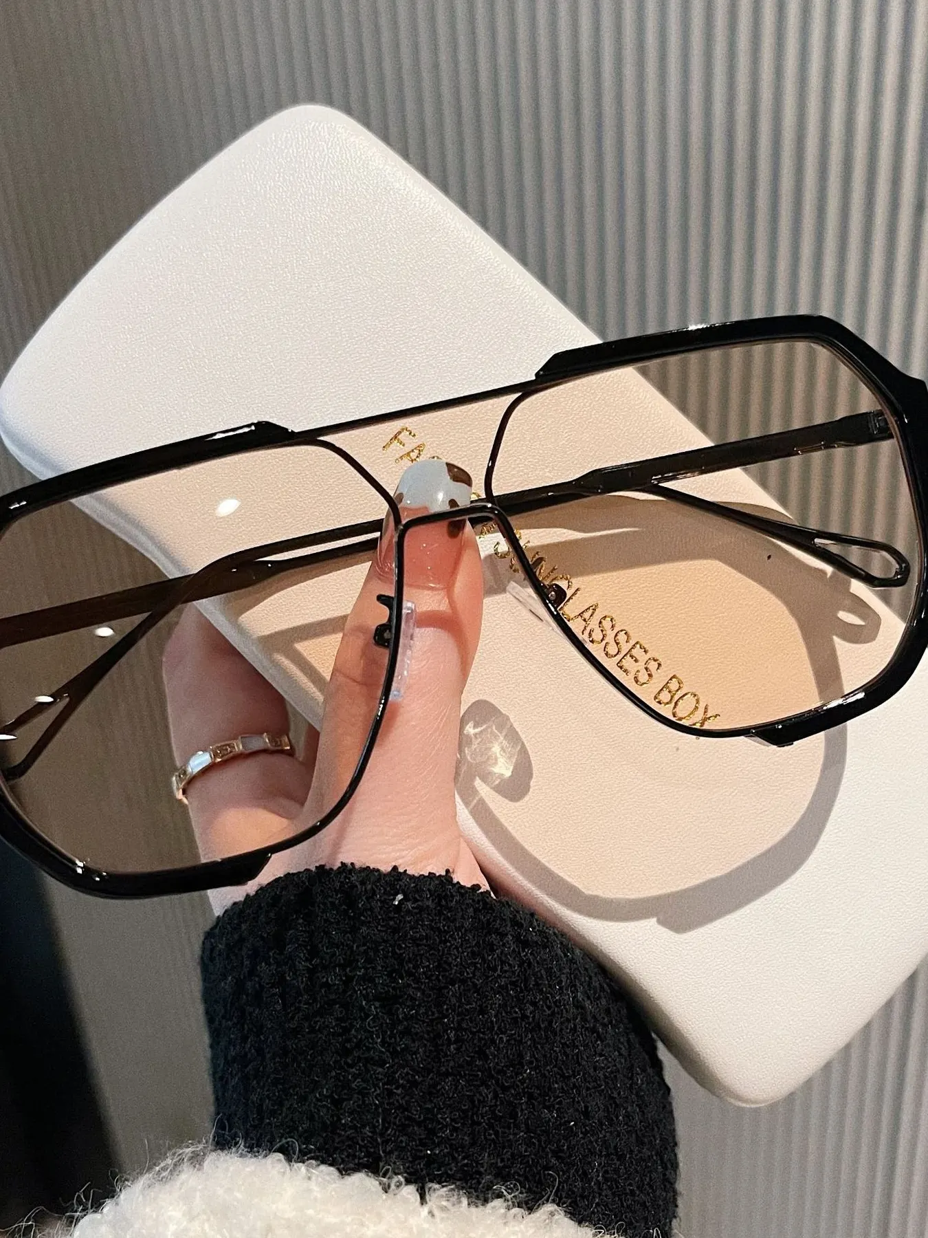 UV Protection Oversized Sunglasses